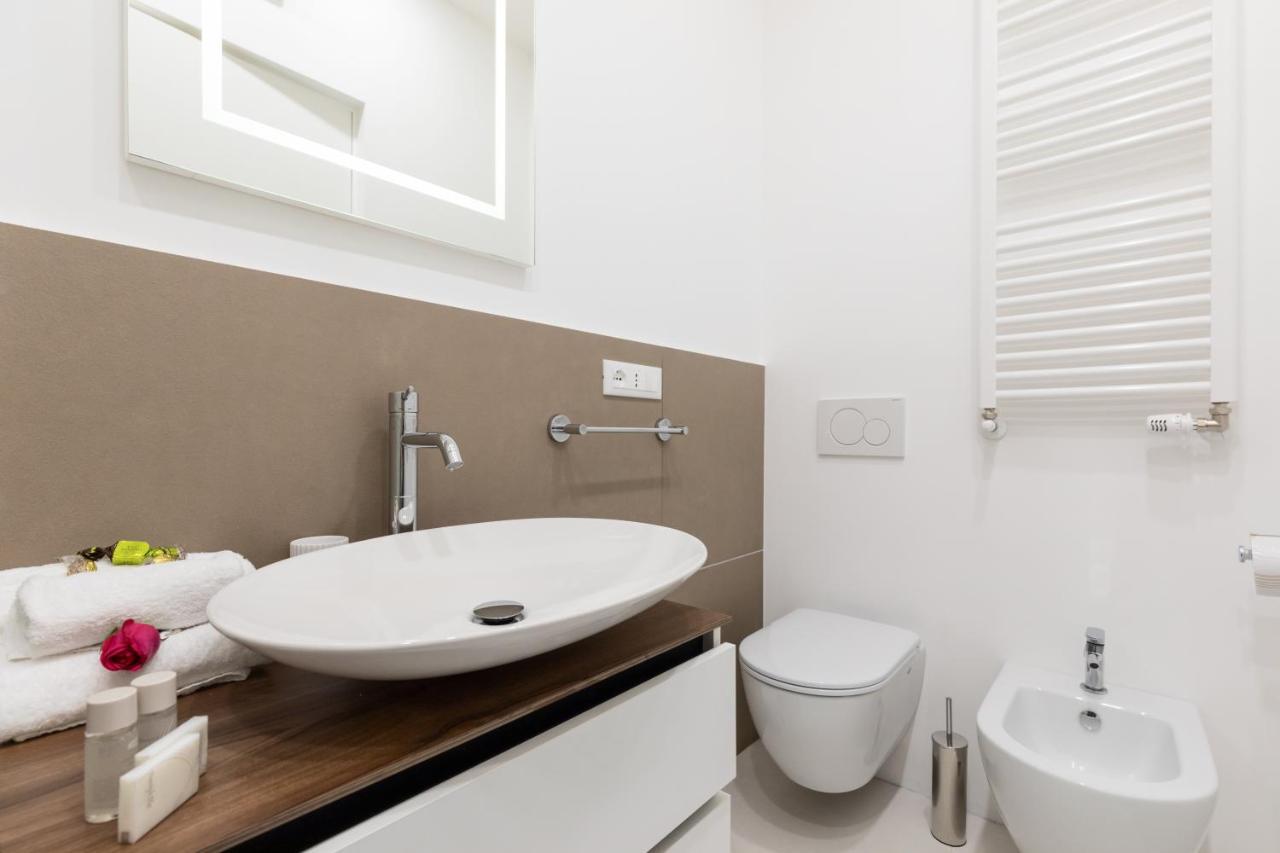 Buzzstays - Stylish Apartments Vatican Rome Downtown Exterior photo